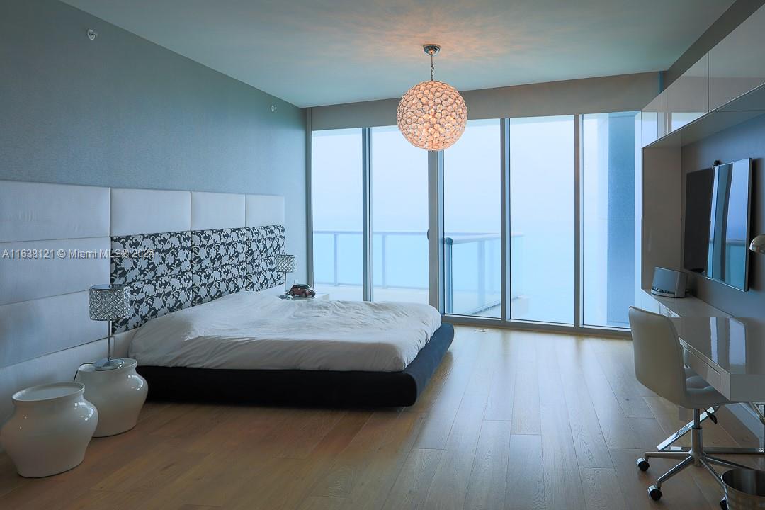 Jade Beach - Residential