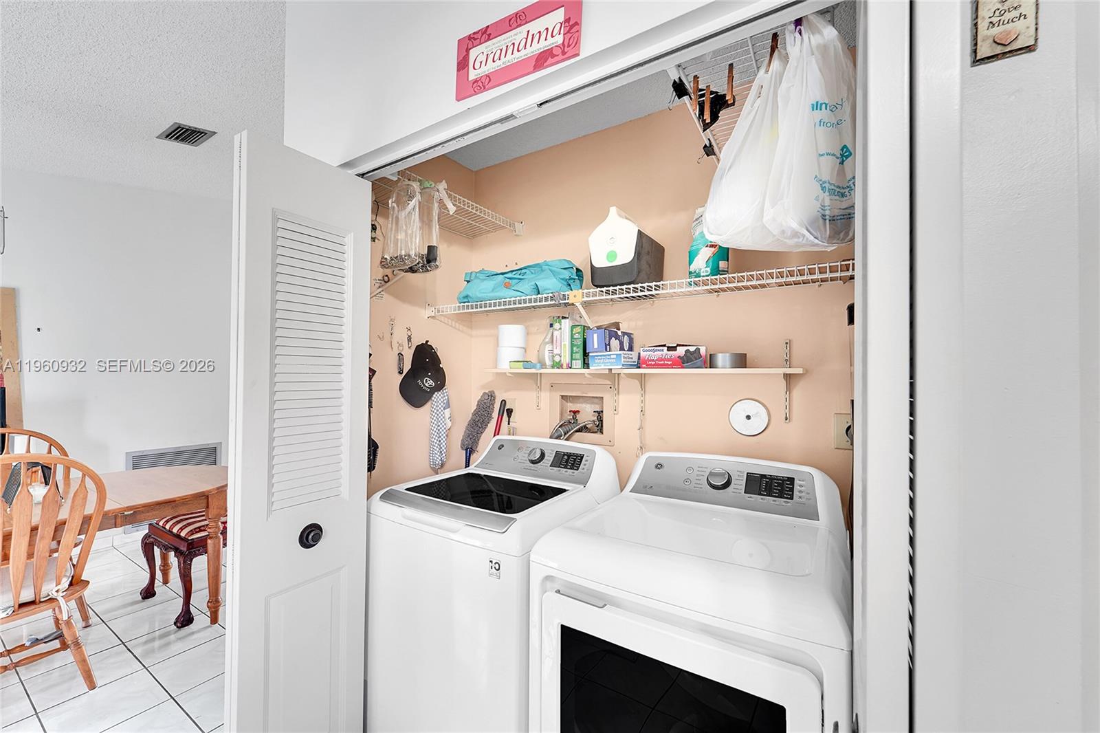 BEVERLY PARK - Residential