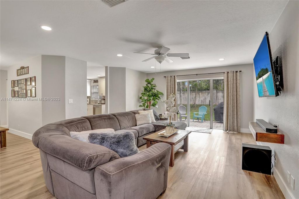 Photo of 4006 Crescent Creek St, Coconut Creek, FL 33073 (MLS # A11471224)