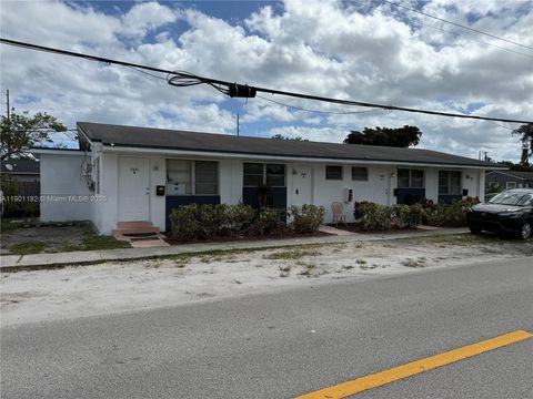 1501 N 22nd Ave Hollywood FL 33020