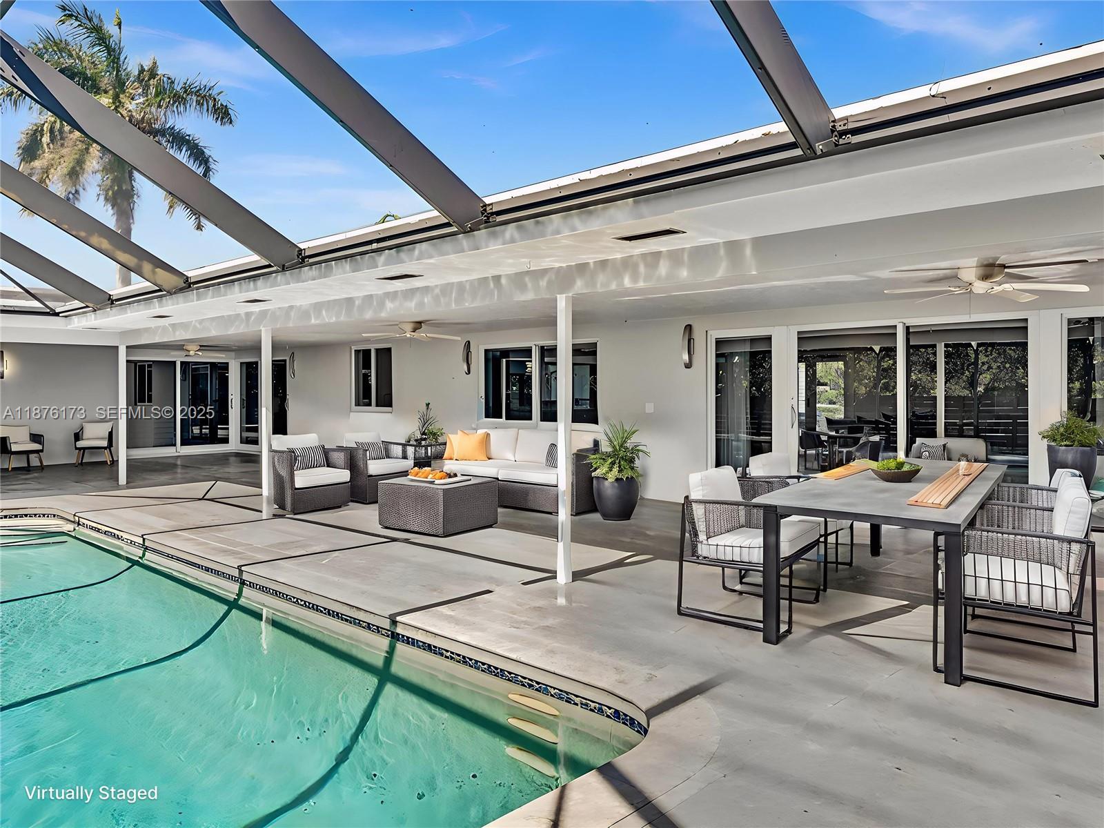 HOLLYWOOD LAKES SECTION - Residential