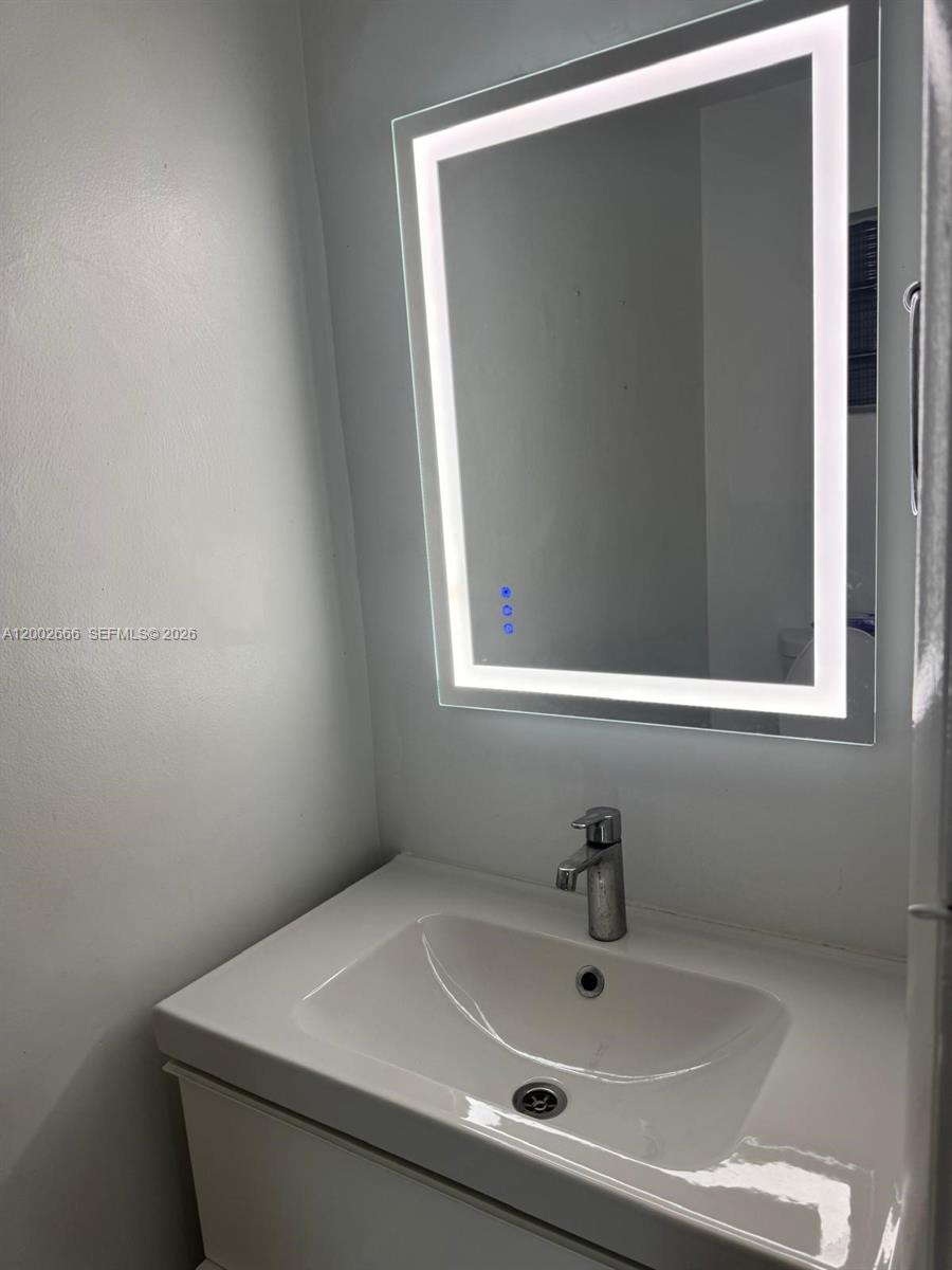 LAKE ORLEANS EAST 1ST SEC - Residential Lease