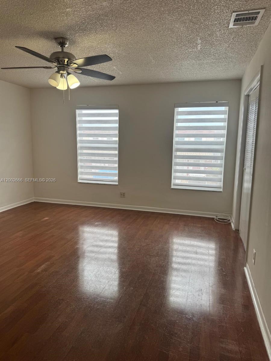 LAKE ORLEANS EAST 1ST SEC - Residential Lease
