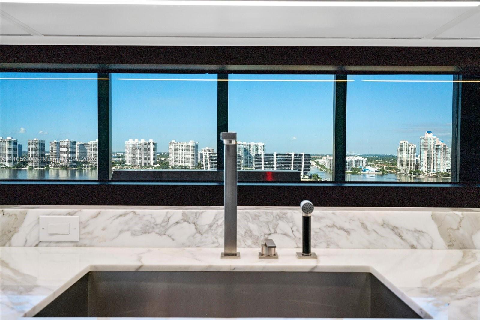 18555 COLLINS AVENUE COND - Residential