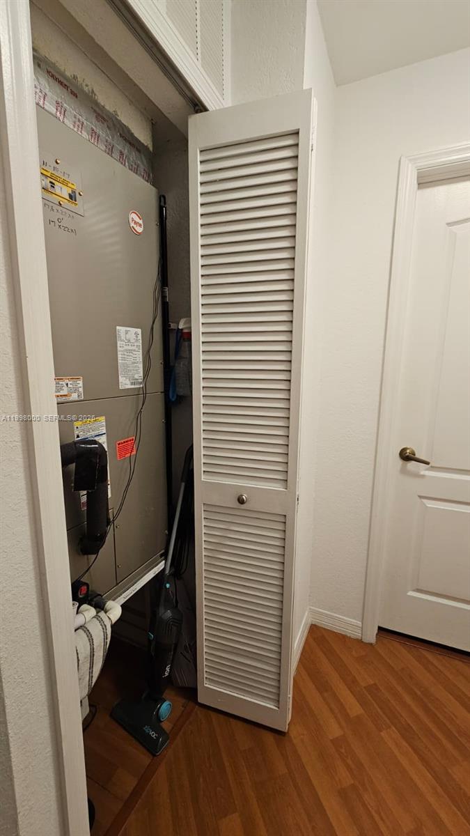 CENTURY PARK CONDO NO 2 - Residential Lease