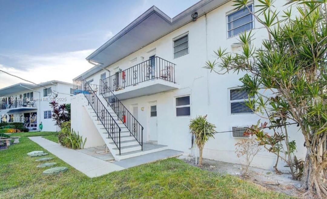 1060 Se 14th Pl 16C, Fort Lauderdale, Broward County, Florida - 1 Bedrooms  
1 Bathrooms - 