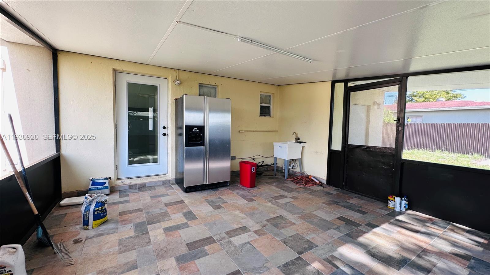 WEST PERRINE ADDN - Residential Lease