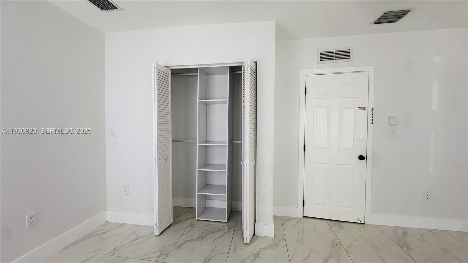 WEST PERRINE ADDN - Residential Lease