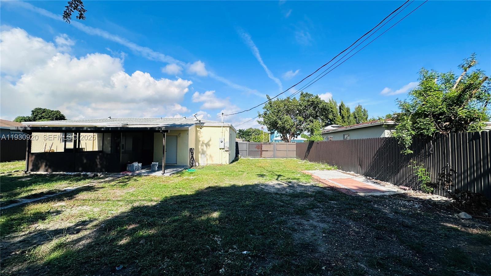 WEST PERRINE ADDN - Residential Lease