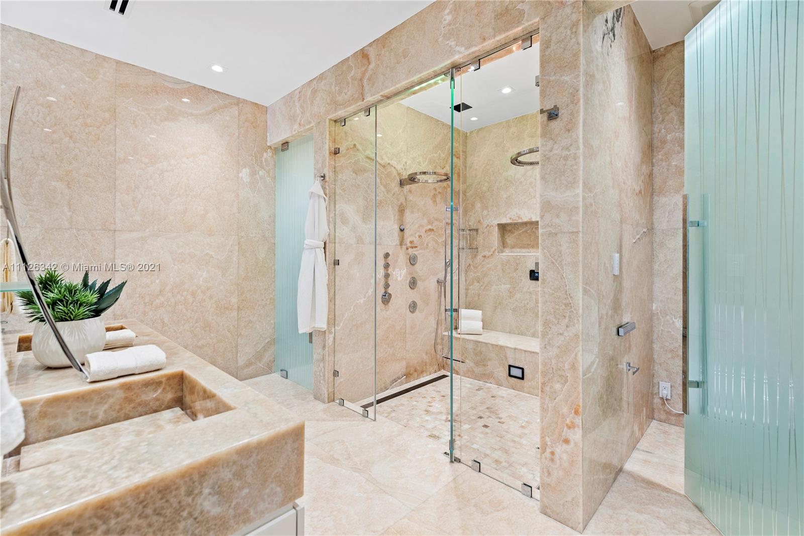 TOWN & COUNTRY ESTATES - Residential