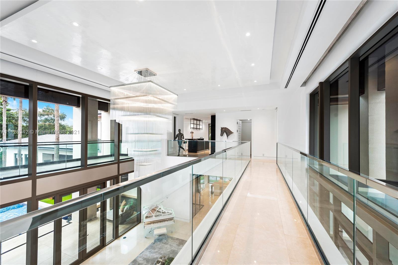 TOWN & COUNTRY ESTATES - Residential