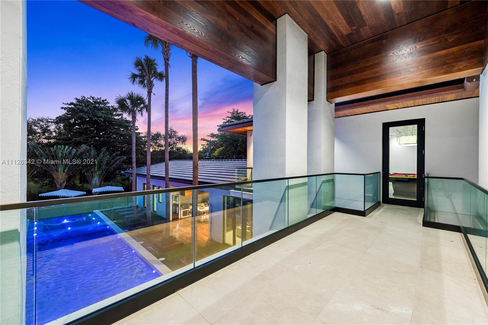 TOWN & COUNTRY ESTATES - Residential