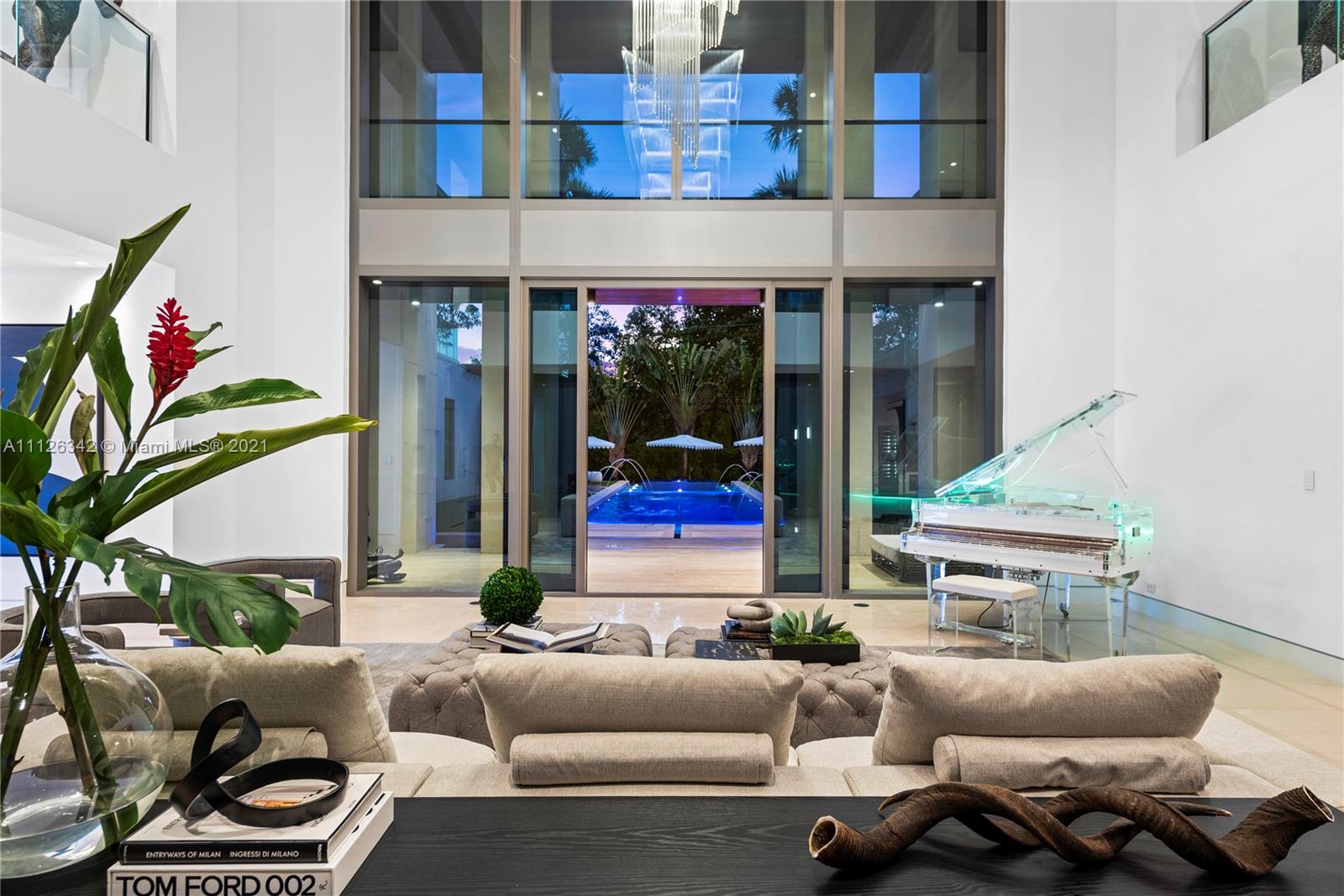 TOWN & COUNTRY ESTATES - Residential