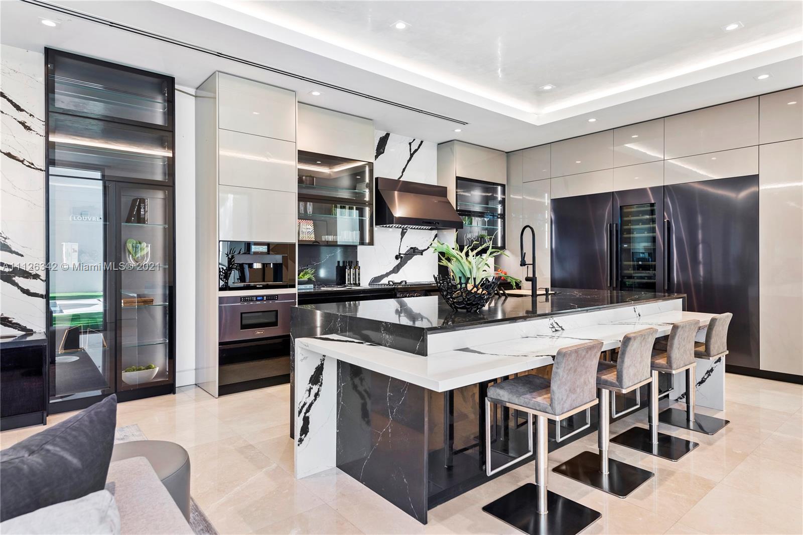 TOWN & COUNTRY ESTATES - Residential