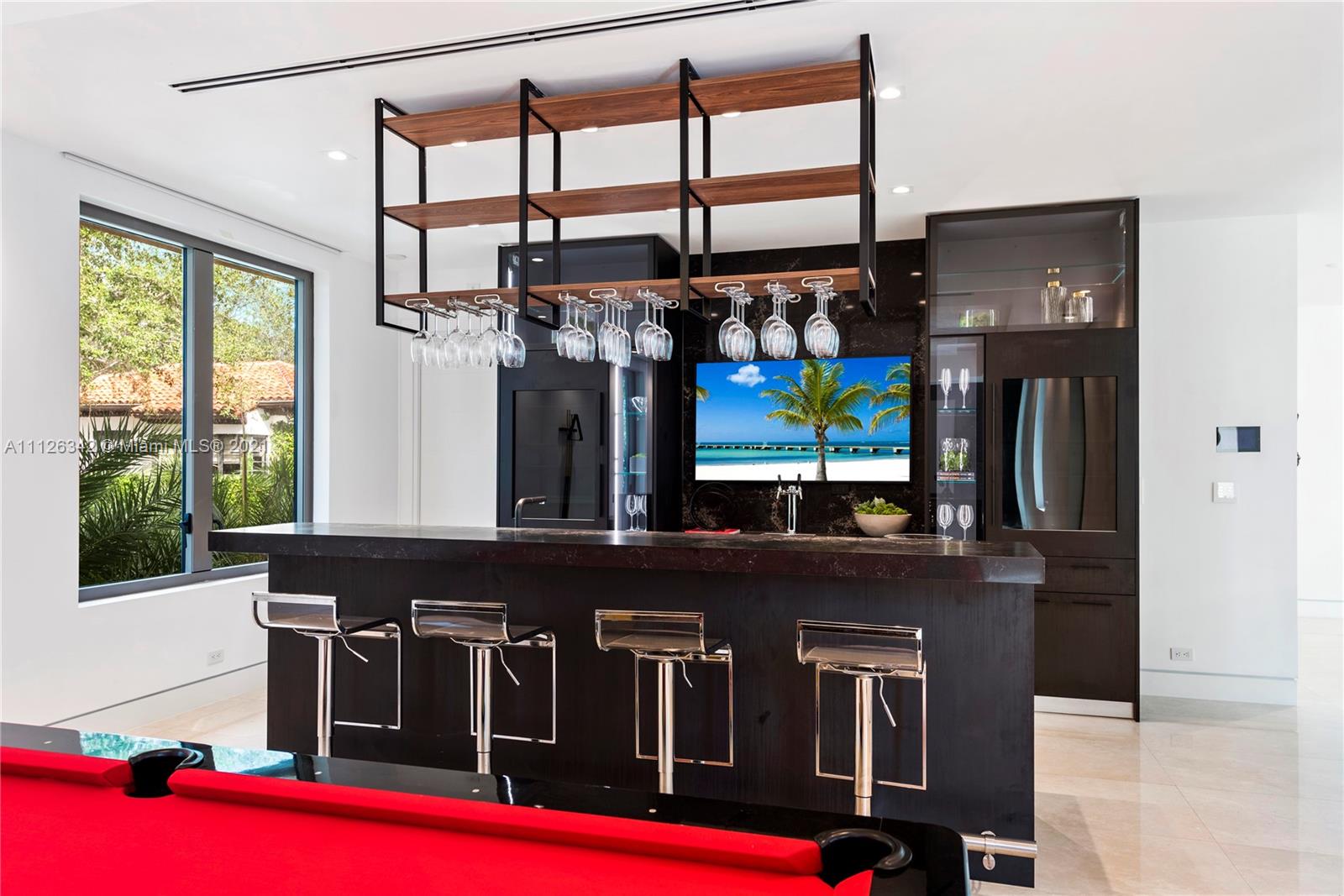 TOWN & COUNTRY ESTATES - Residential