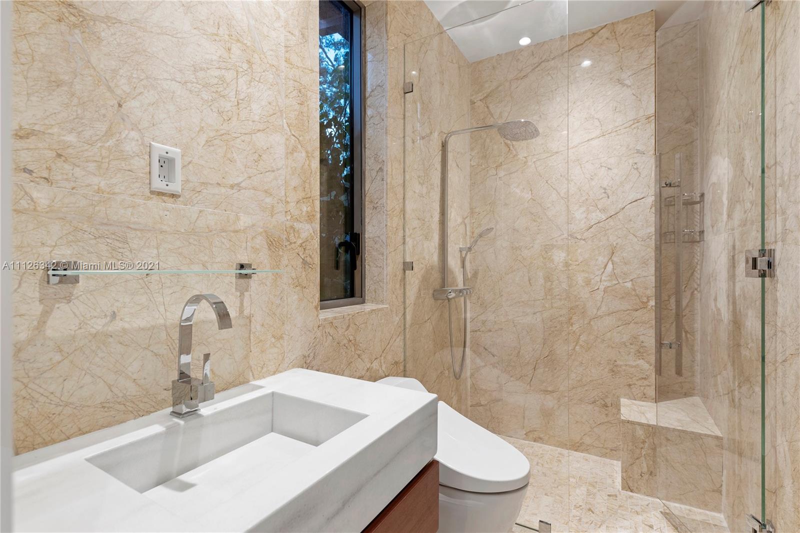 TOWN & COUNTRY ESTATES - Residential