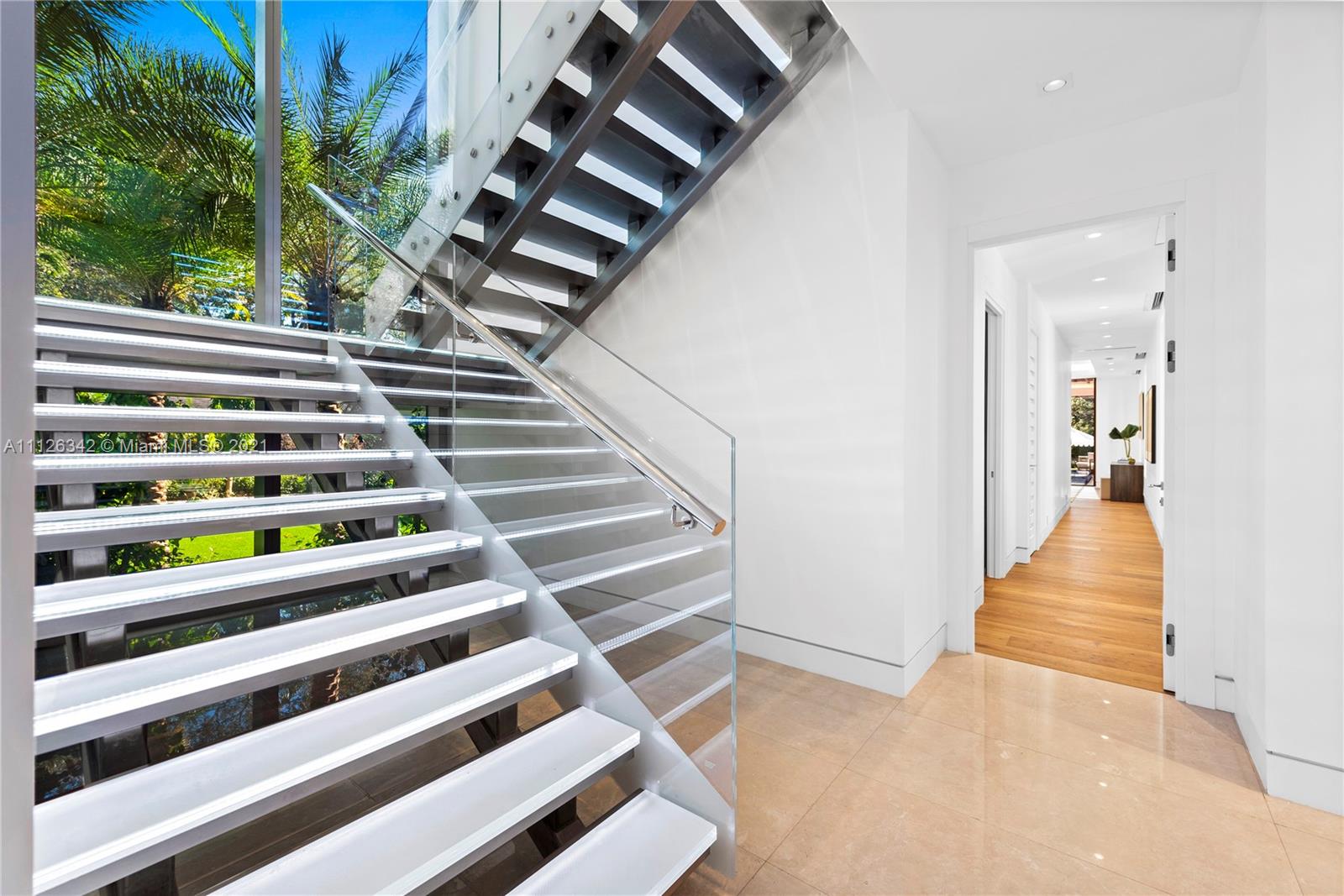 TOWN & COUNTRY ESTATES - Residential