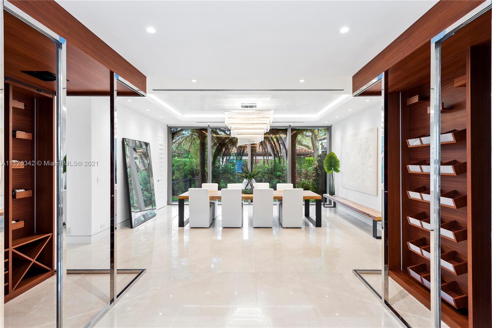 TOWN & COUNTRY ESTATES - Residential