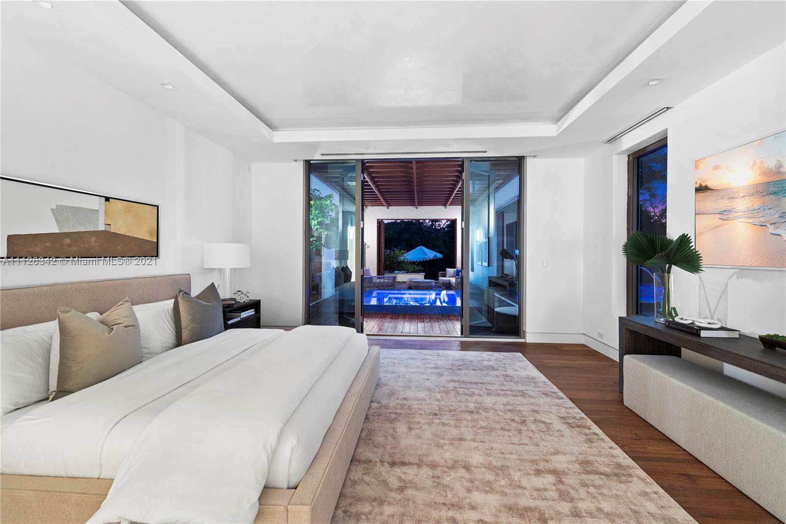 TOWN & COUNTRY ESTATES - Residential