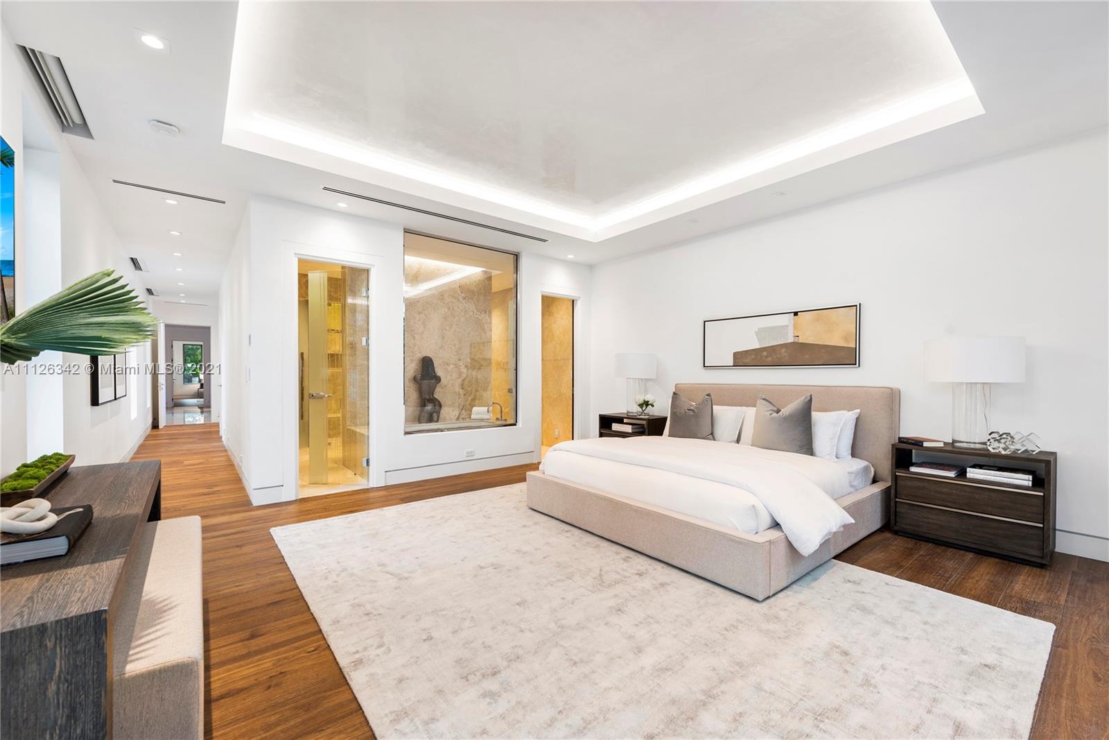 TOWN & COUNTRY ESTATES - Residential