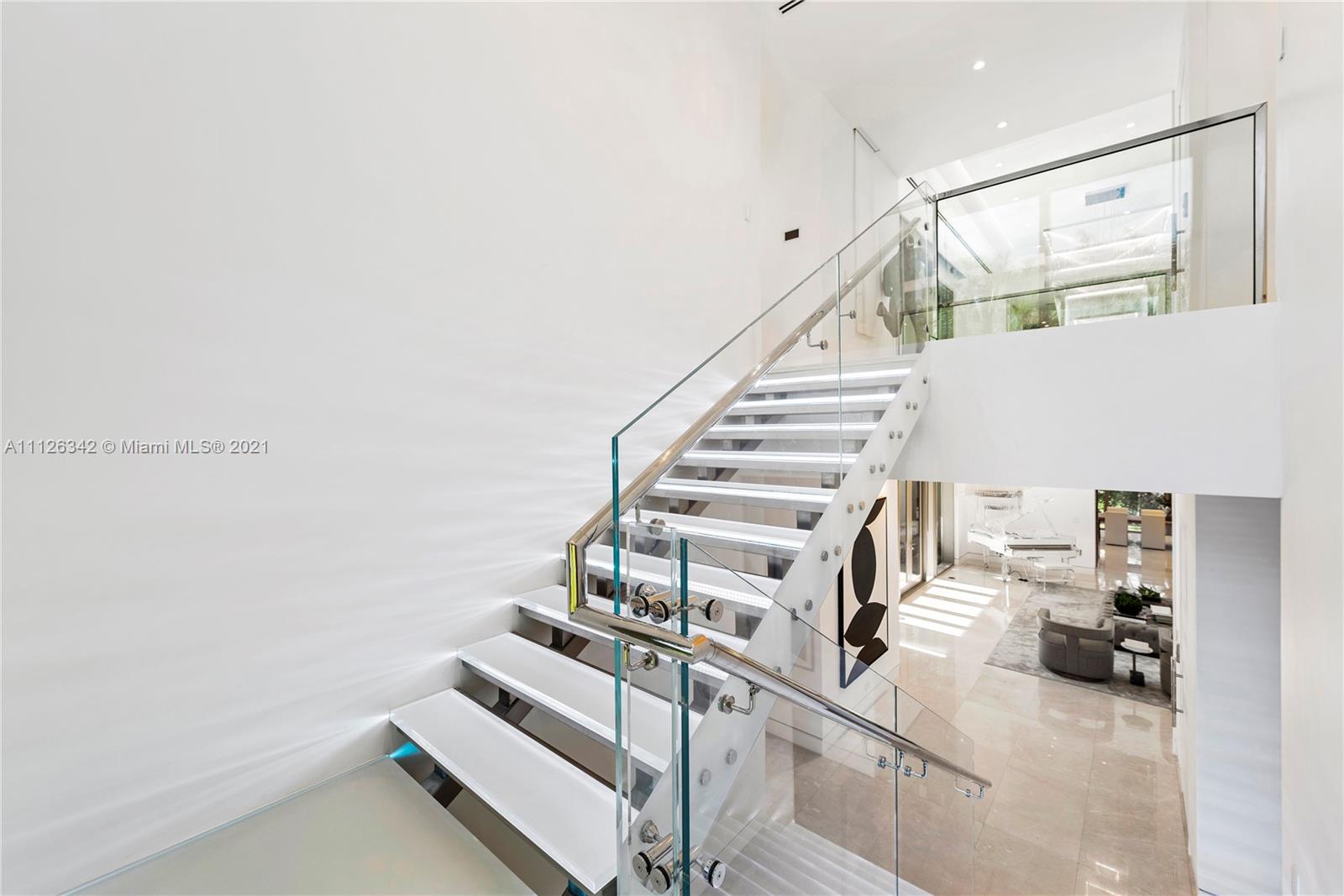 TOWN & COUNTRY ESTATES - Residential