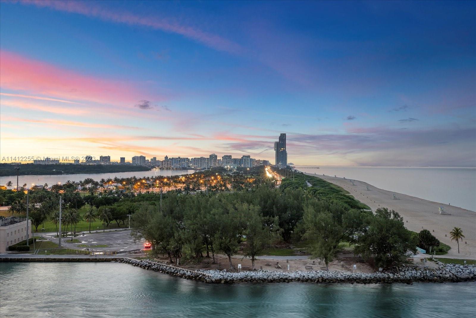 10295 COLLINS AVE RESDNTA - Residential