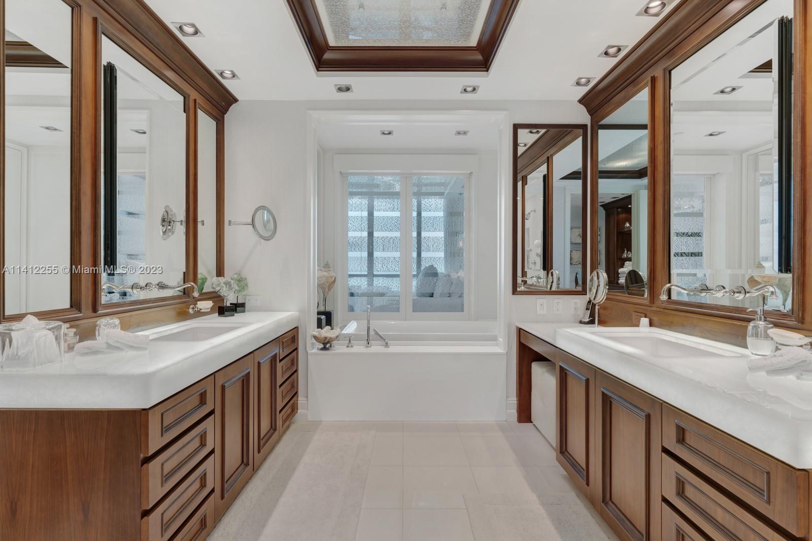 10295 COLLINS AVE RESDNTA - Residential