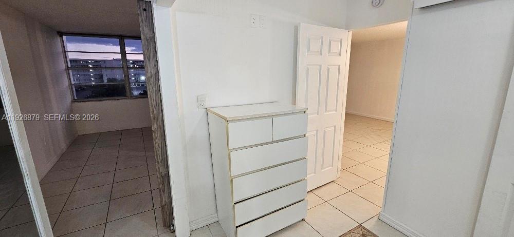 18031 Biscayne Blvd 303