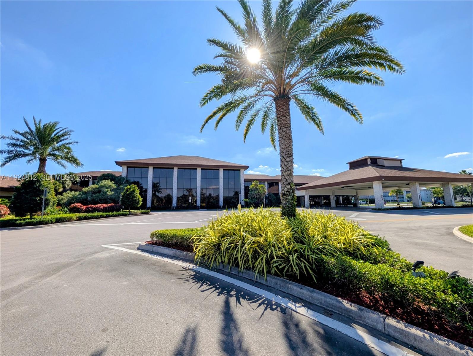 KINGSLEY AT CENTURY VILLA - Residential