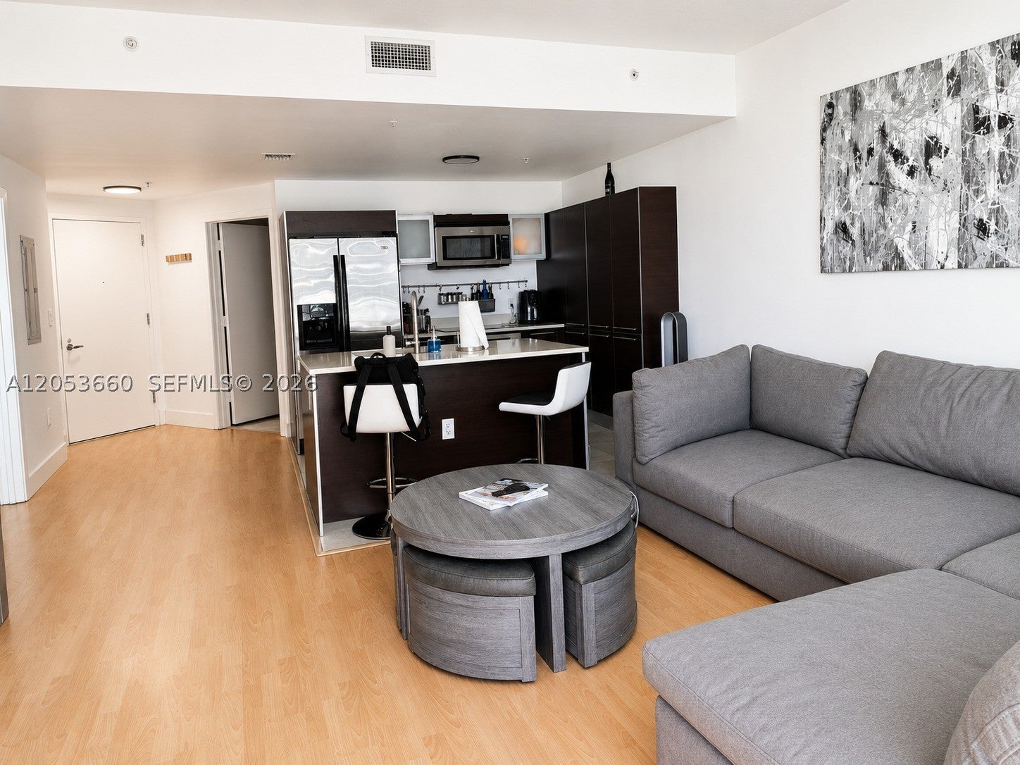 1900 N Bayshore Dr 3807