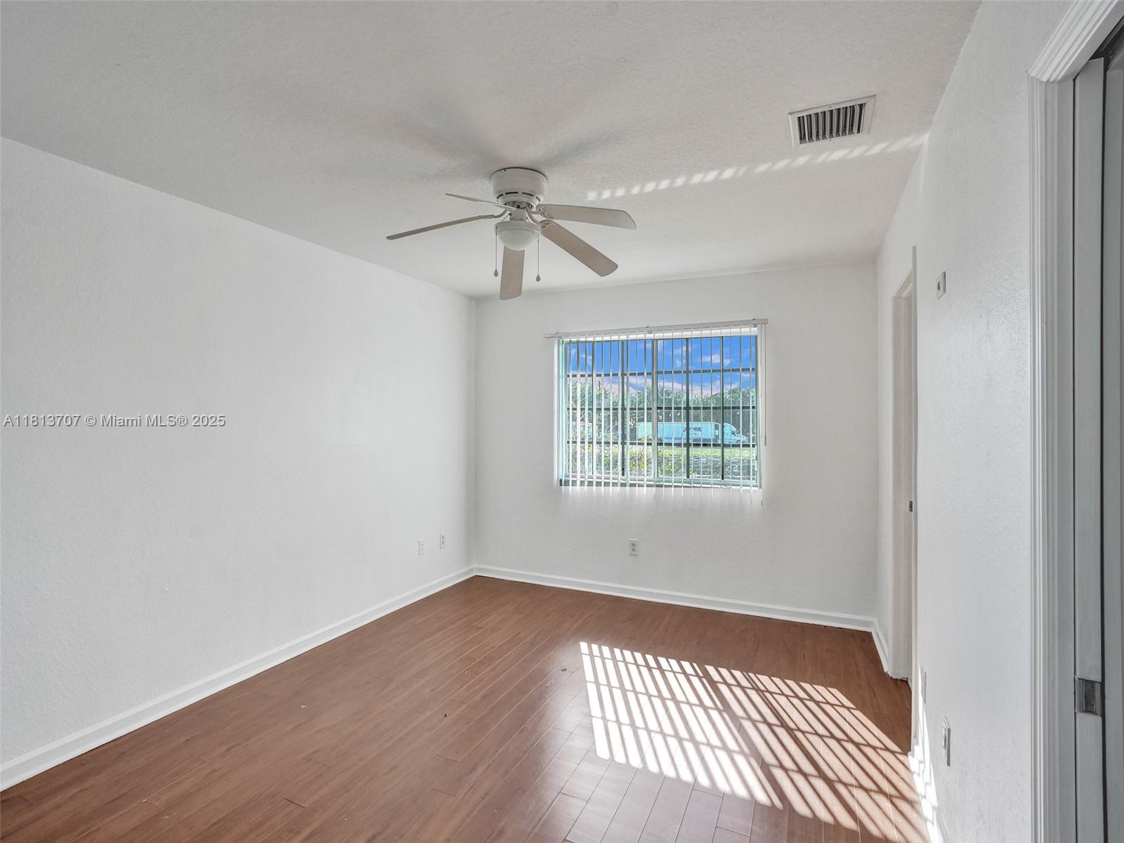 MARSH HARBOUR - Residential Lease
