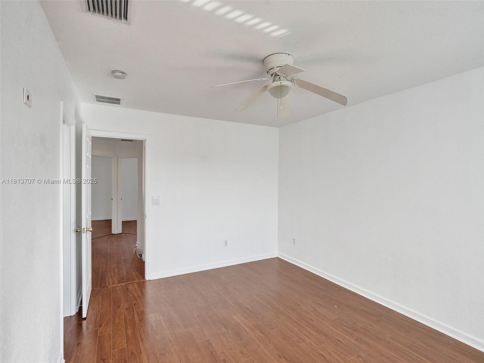 MARSH HARBOUR - Residential Lease