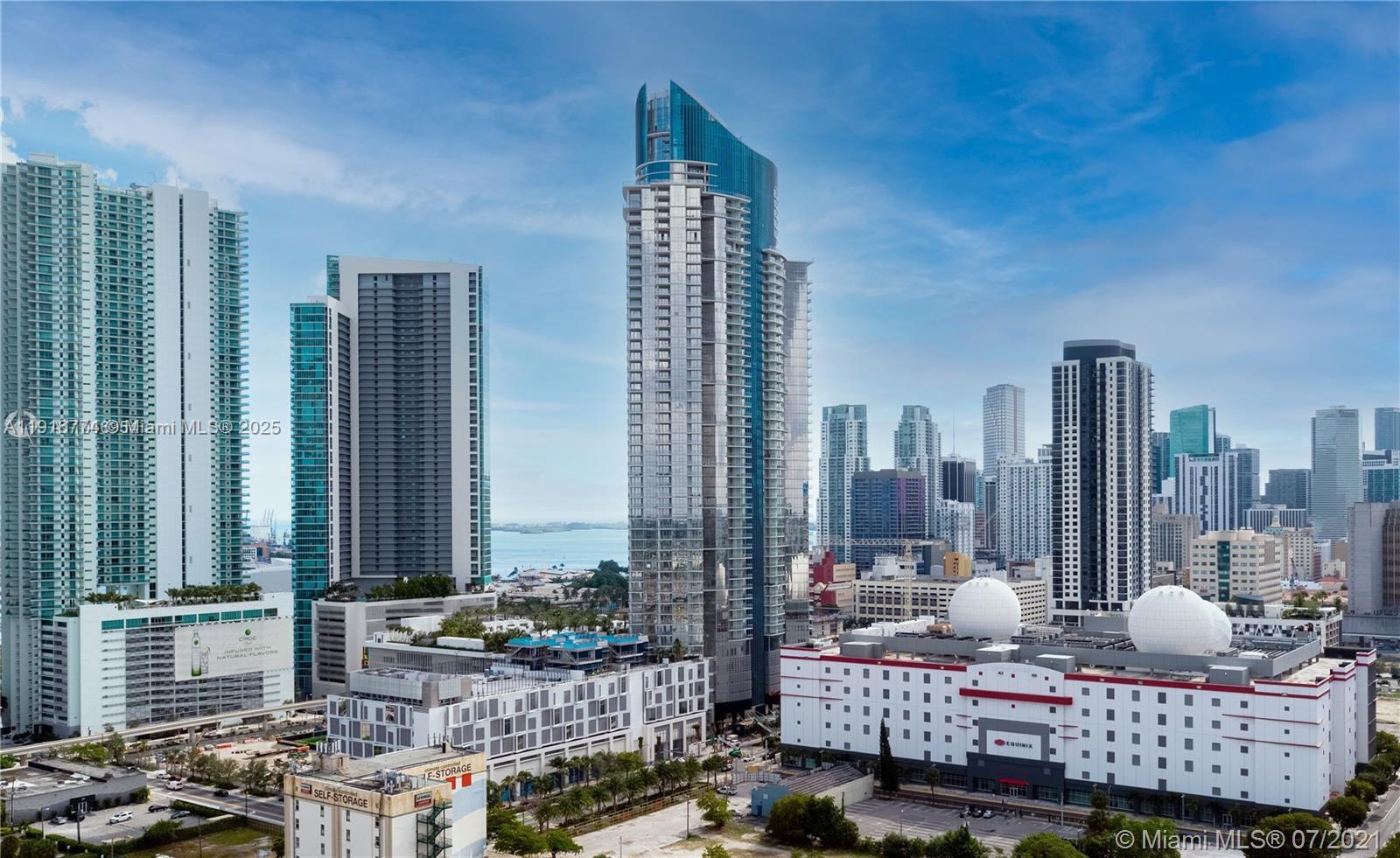 PARAMOUNT MIAMI WORLD - Residential