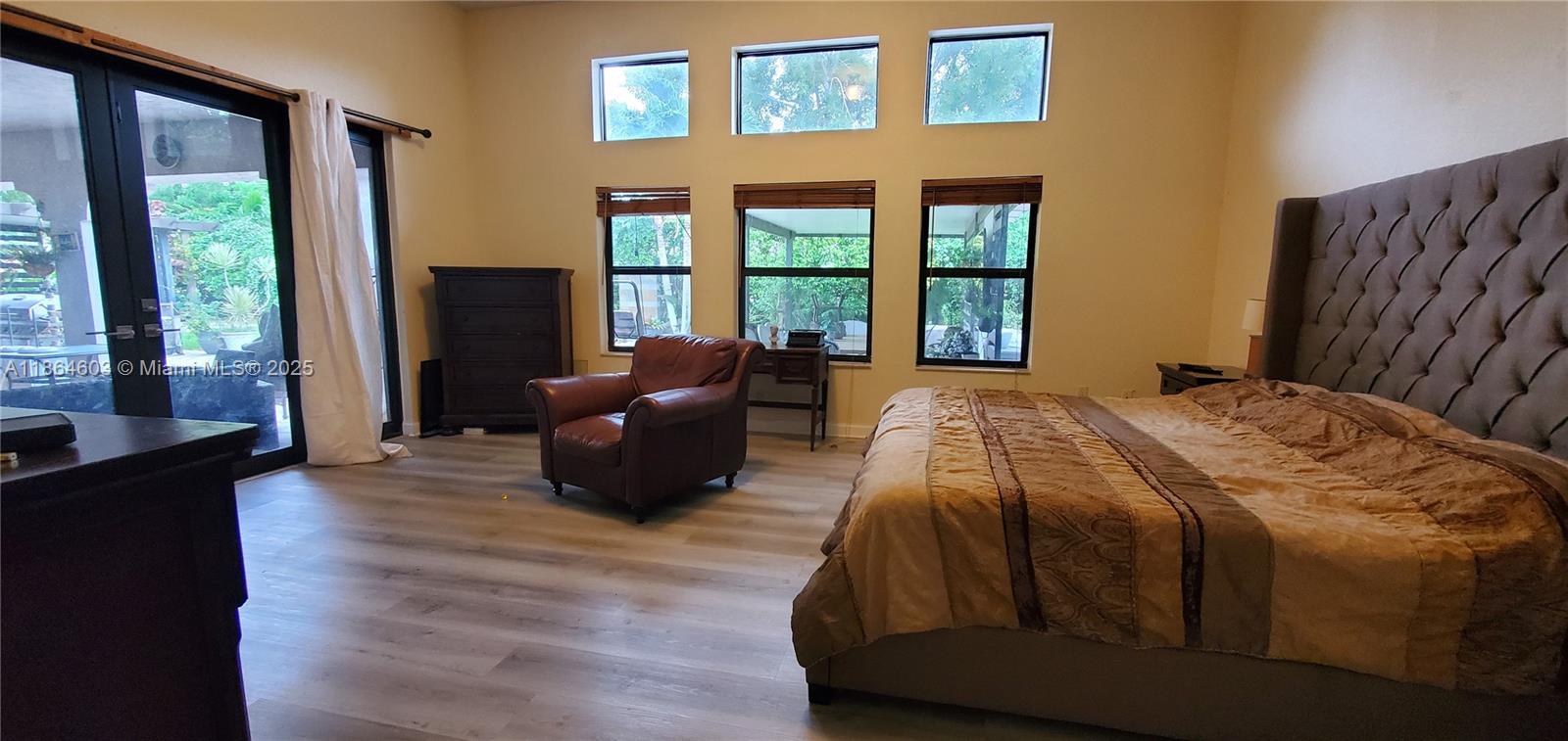 RENAISSANCE RANCHES - Residential