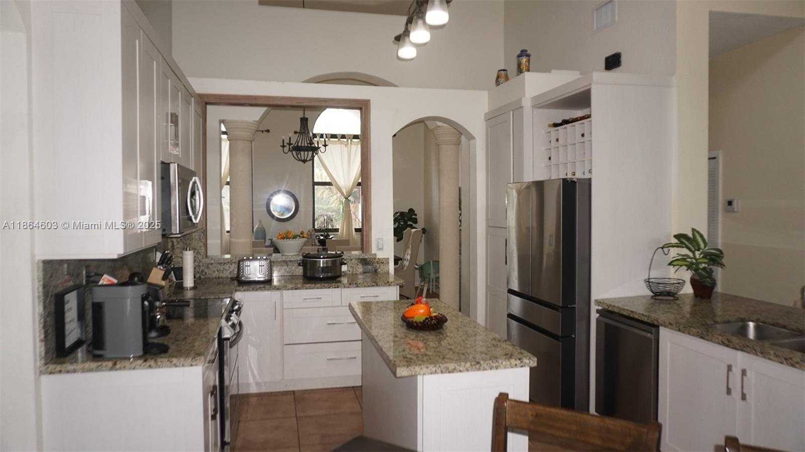RENAISSANCE RANCHES - Residential