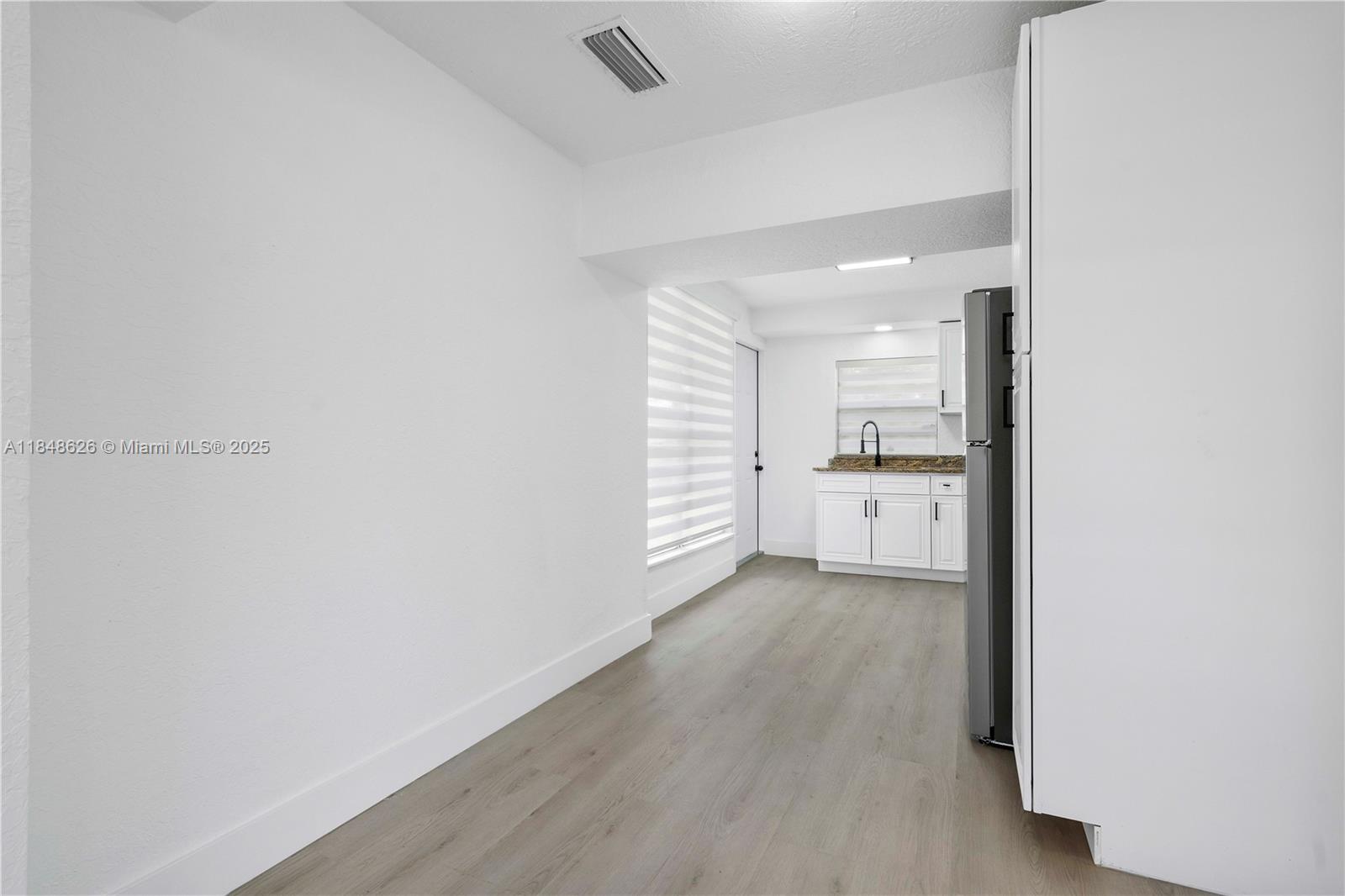 SUNRISE GOLF VILLAGE - Residential