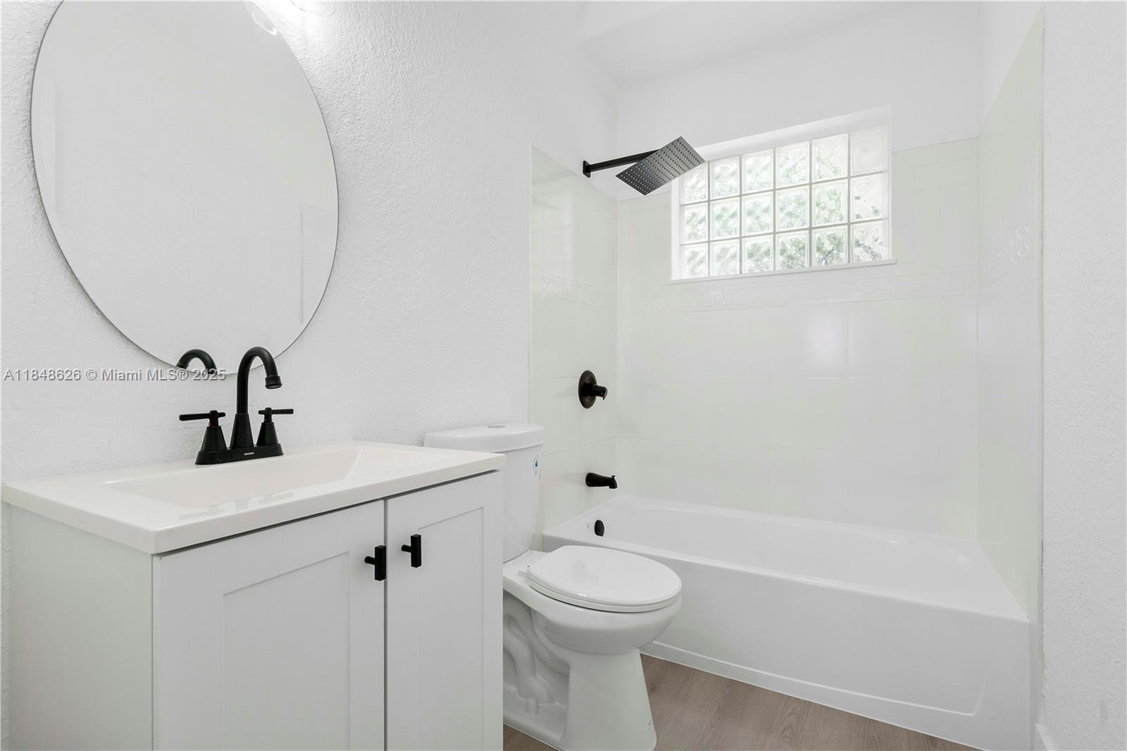 SUNRISE GOLF VILLAGE - Residential