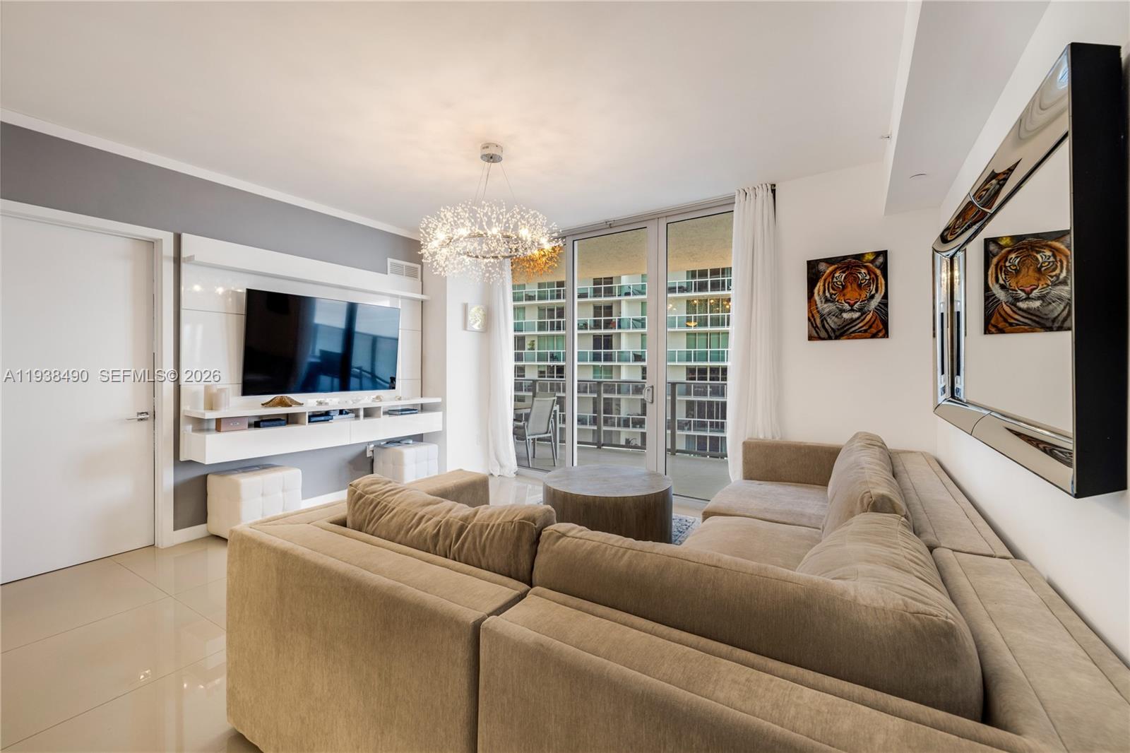 ARIA ON THE BAY CONDO - Residential Lease