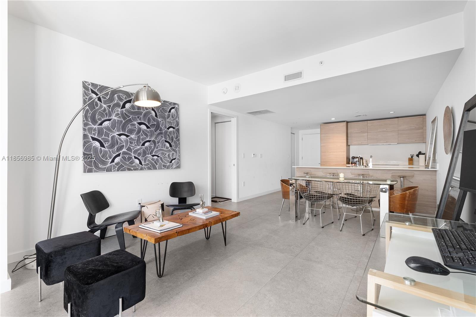 1300 S MIAMI AVENUE CONDO - Residential