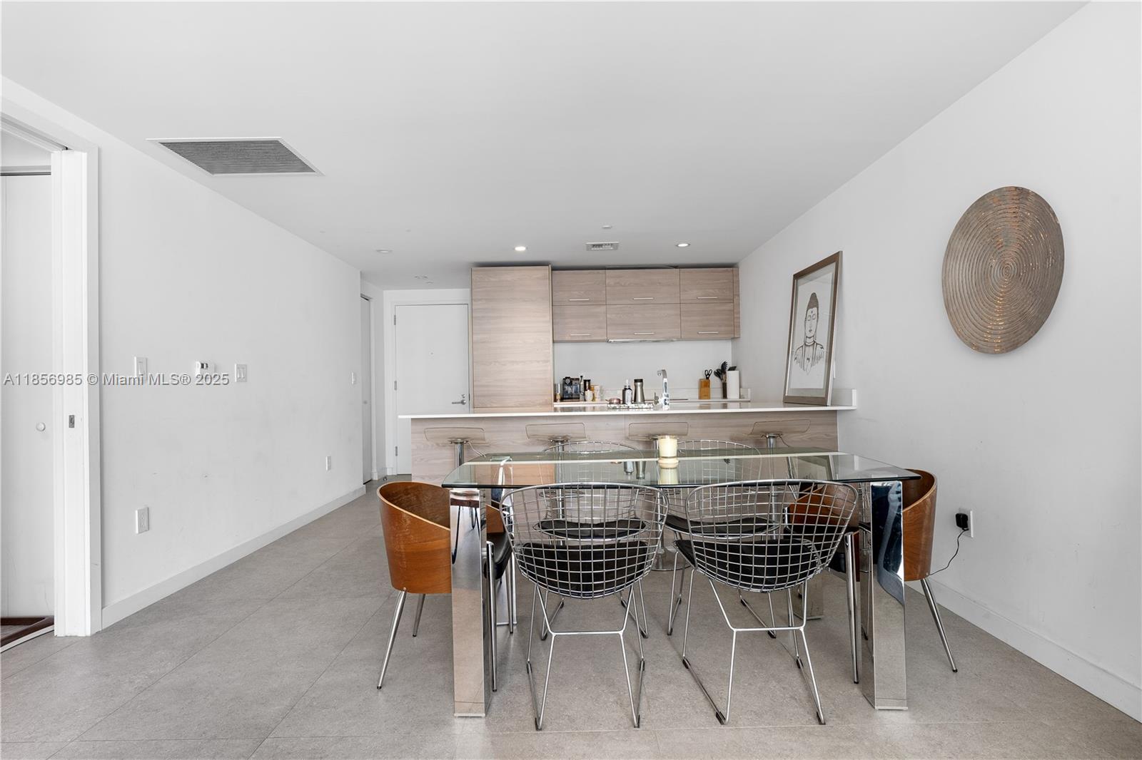 1300 S MIAMI AVENUE CONDO - Residential