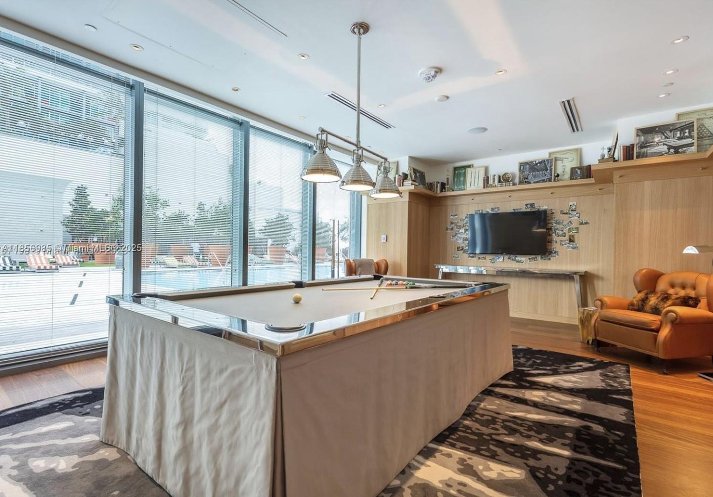 1300 S MIAMI AVENUE CONDO - Residential