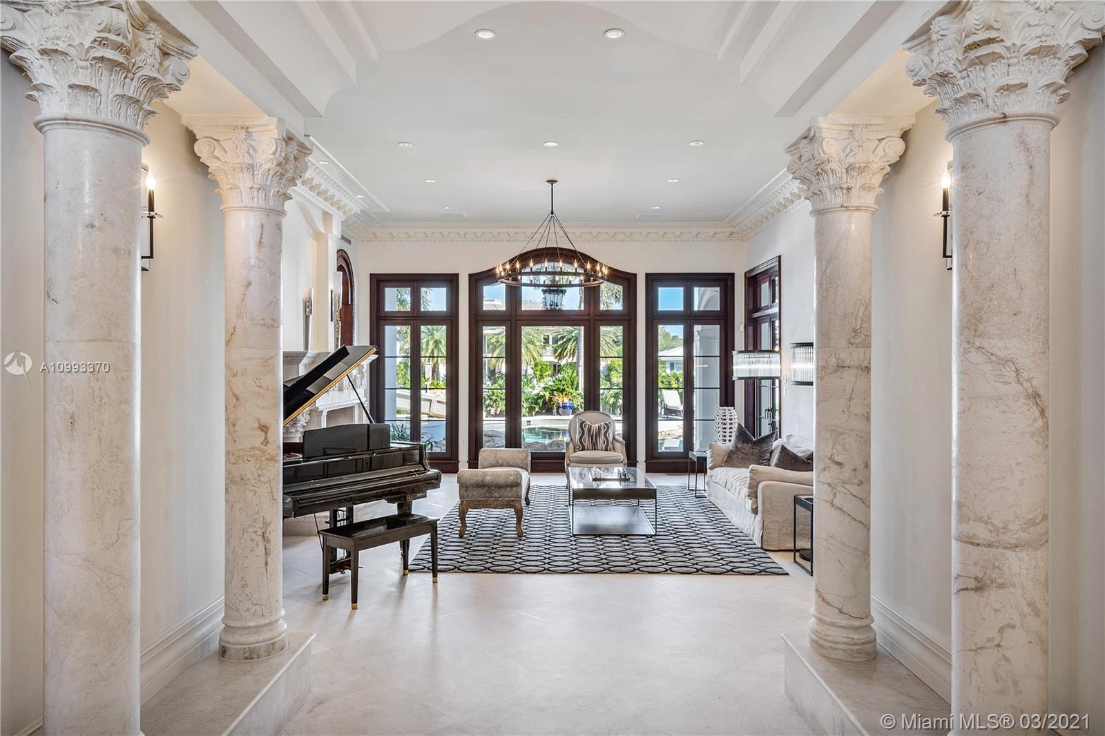 DEL LAGO ISLE - Residential