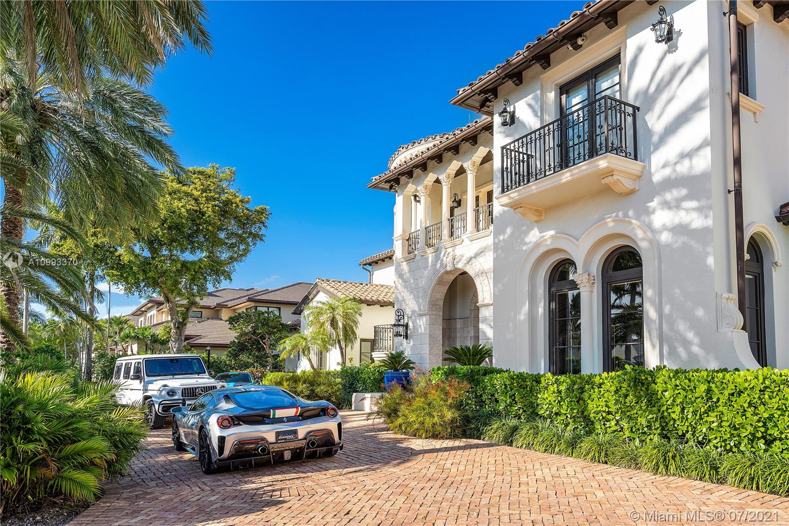 DEL LAGO ISLE - Residential