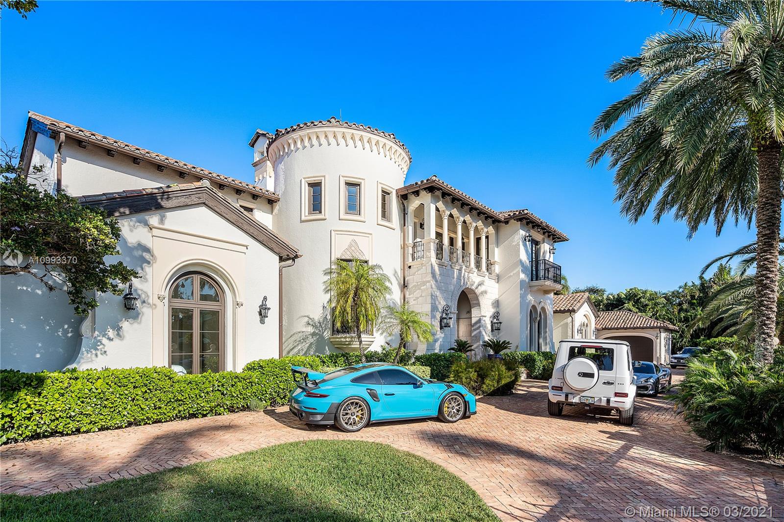 DEL LAGO ISLE - Residential