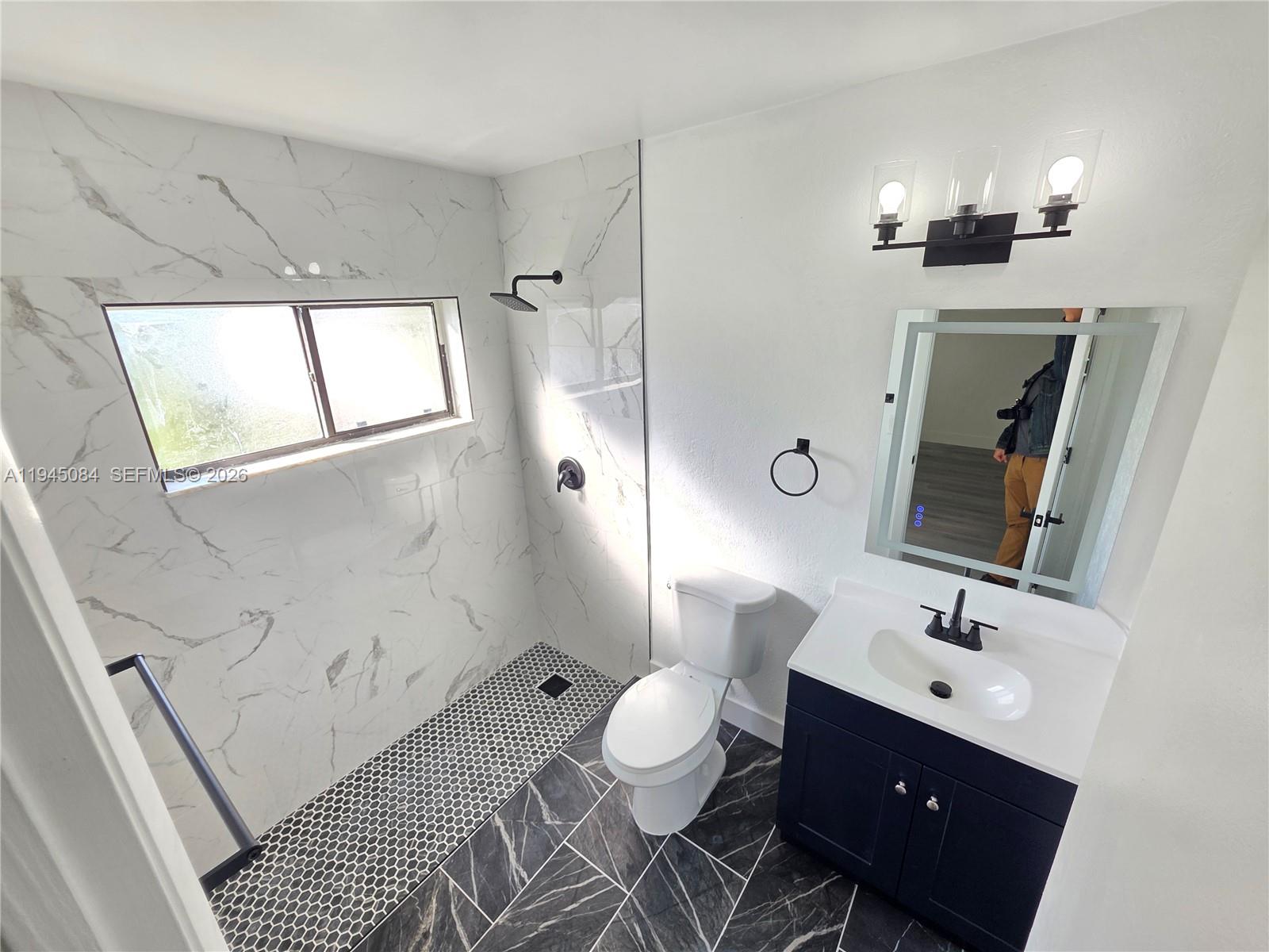 PARKWOOD HOMES - Residential