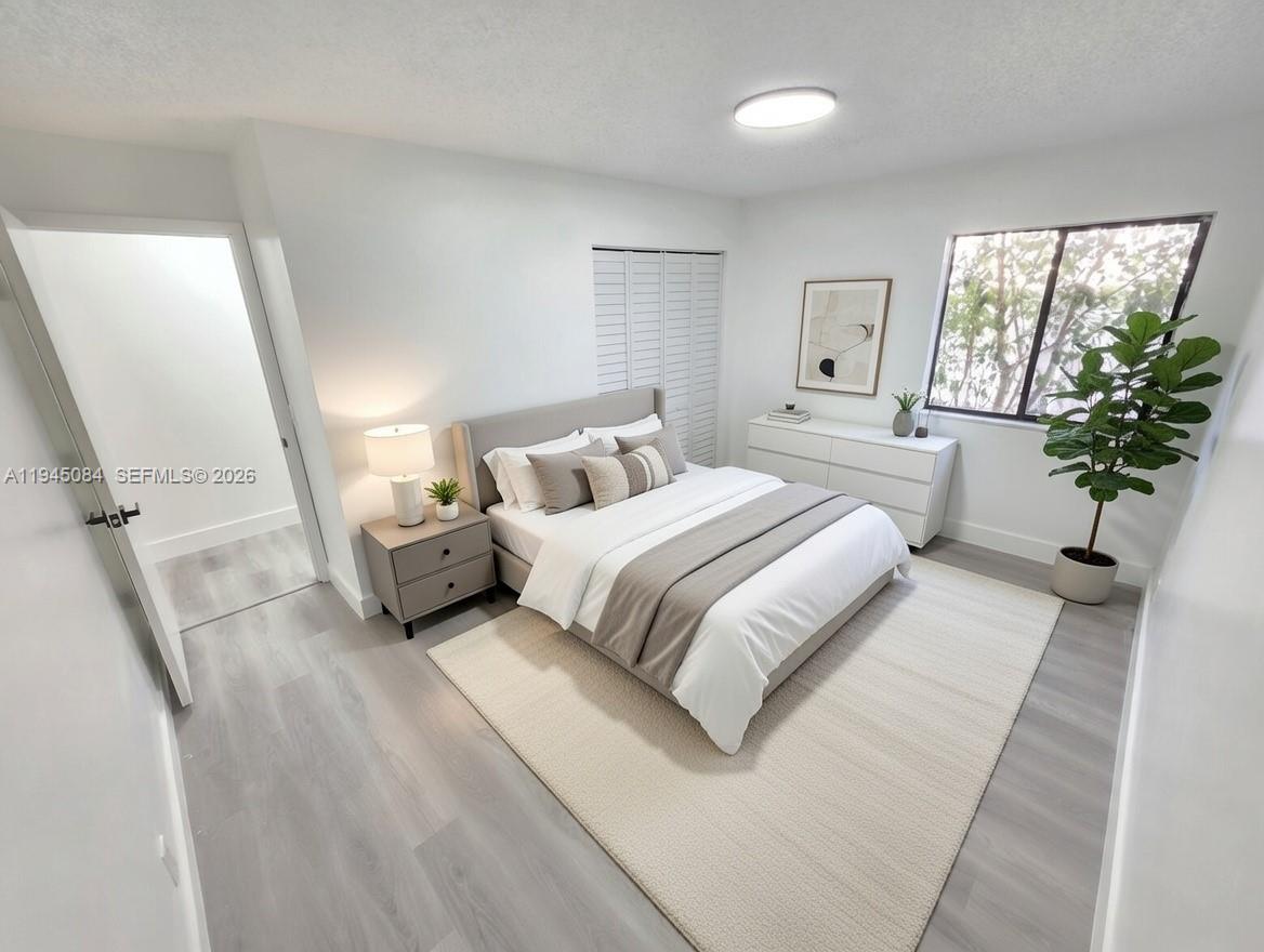 PARKWOOD HOMES - Residential