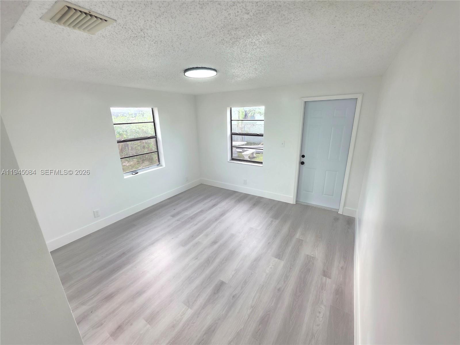 PARKWOOD HOMES - Residential