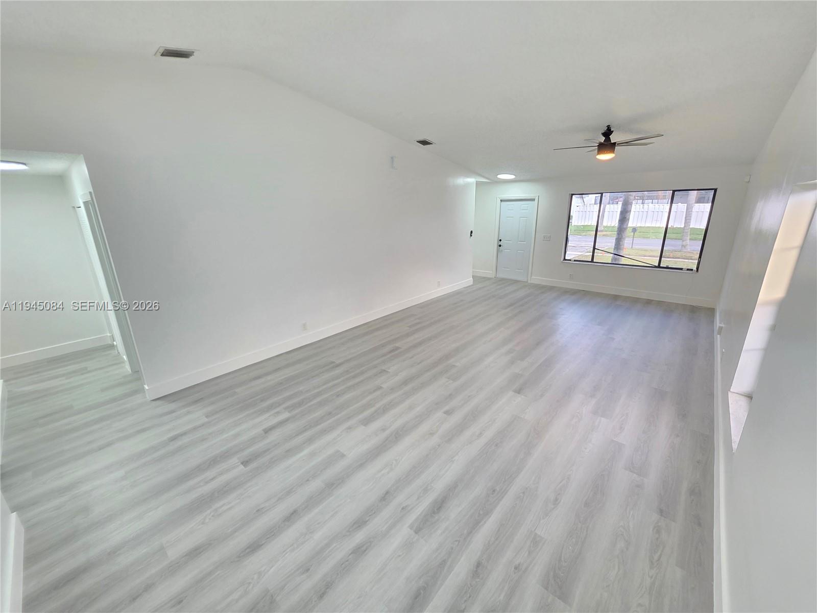 PARKWOOD HOMES - Residential