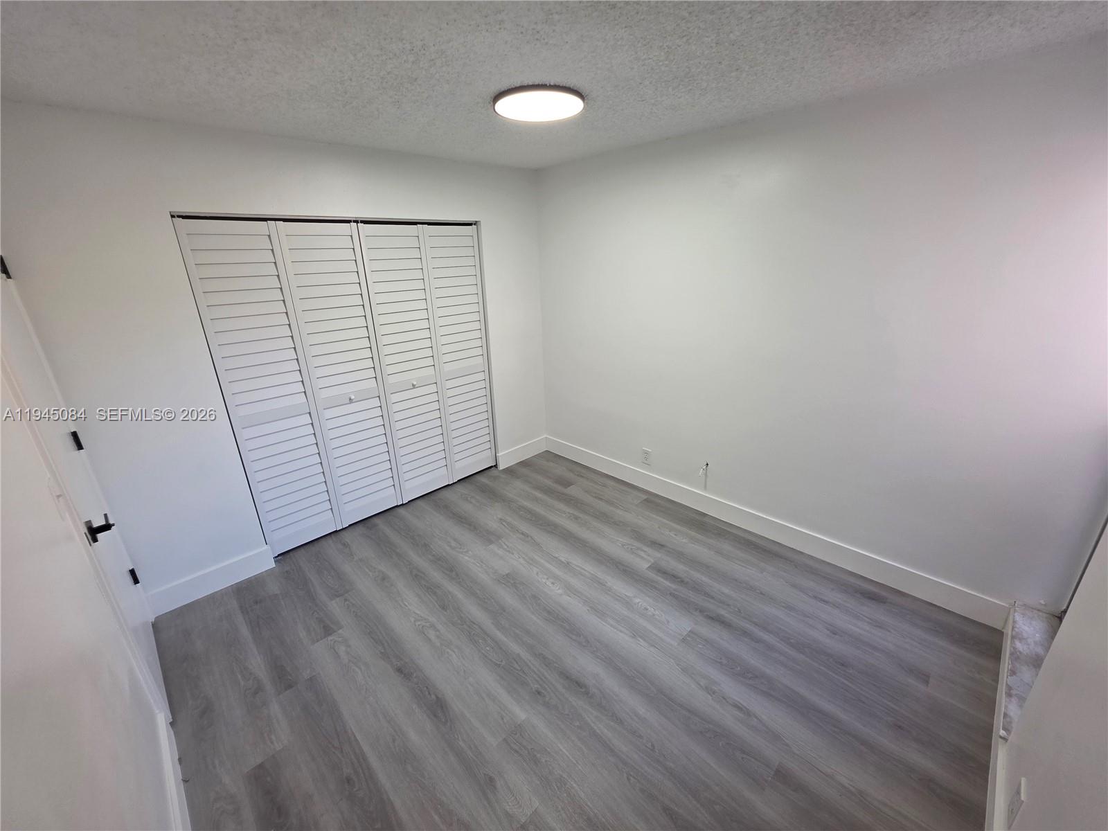 PARKWOOD HOMES - Residential