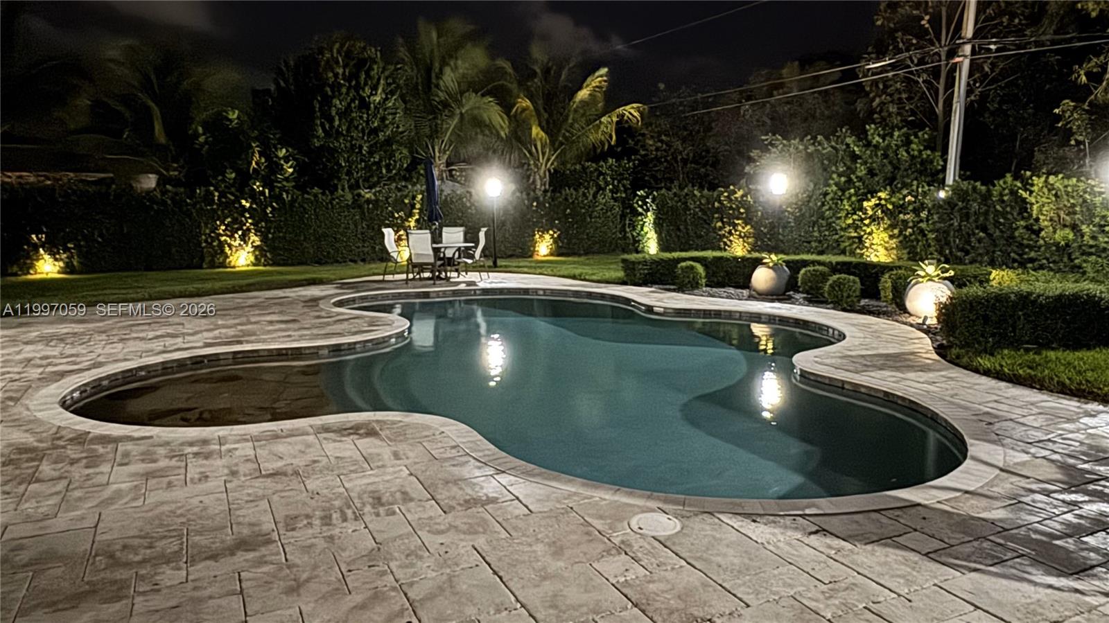 CORAL REEF ESTATES 2ND AD - Residential